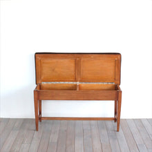 画像をギャラリービューアに読み込む, Upholstered bench（AF0086）
