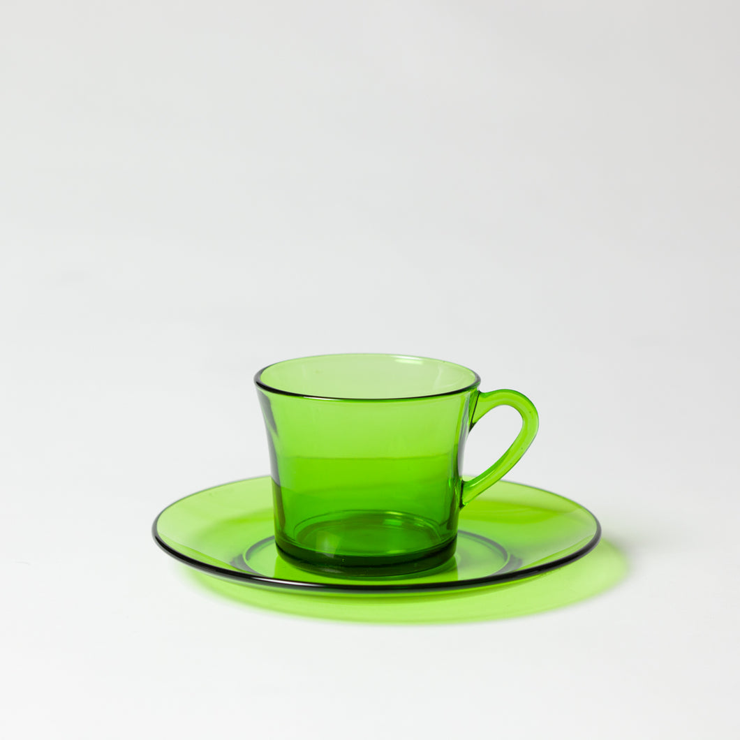 Cup and saucer 02